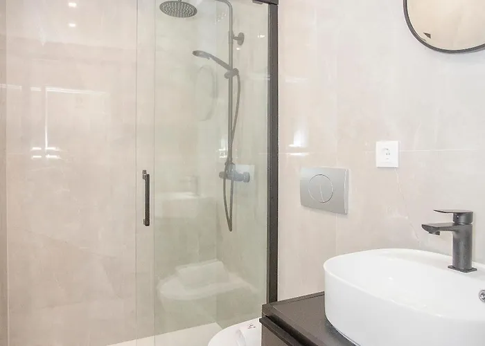 Apartament Liiiving In - Uptown Pearl