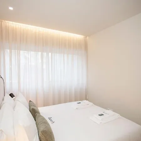 Liiiving In - Uptown Pearl * Porto
