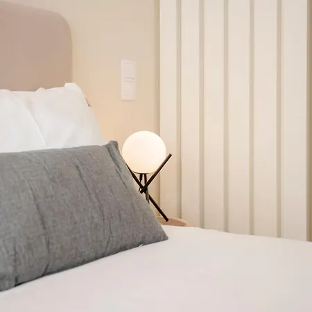 Liiiving In - Uptown Pearl Appartement
