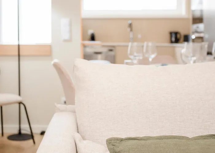 Liiiving In - Uptown Pearl Διαμέρισμα